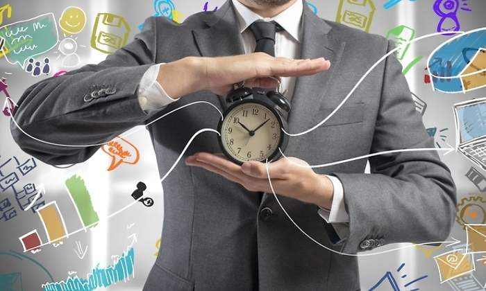 700x420_Reloj-oficina