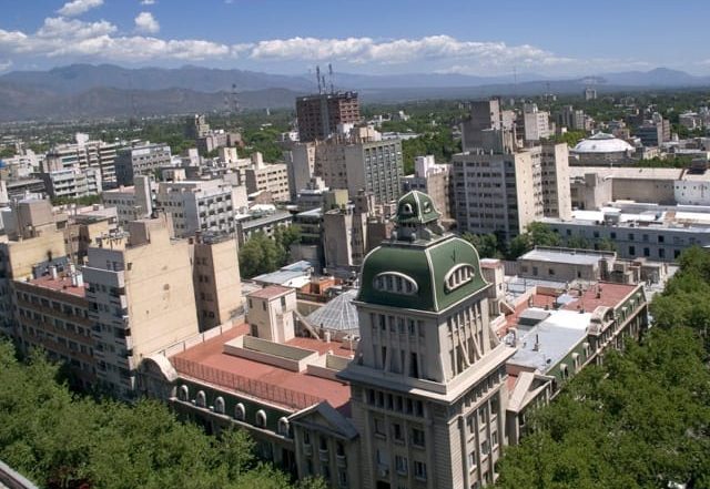Fachada de unidades en alquiler en Gran Mendoza