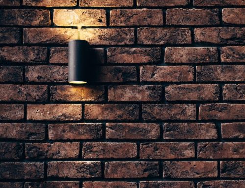 Pintar ladrillos exteriores: ventajas, desventajas y su impacto en el valor de la vivienda